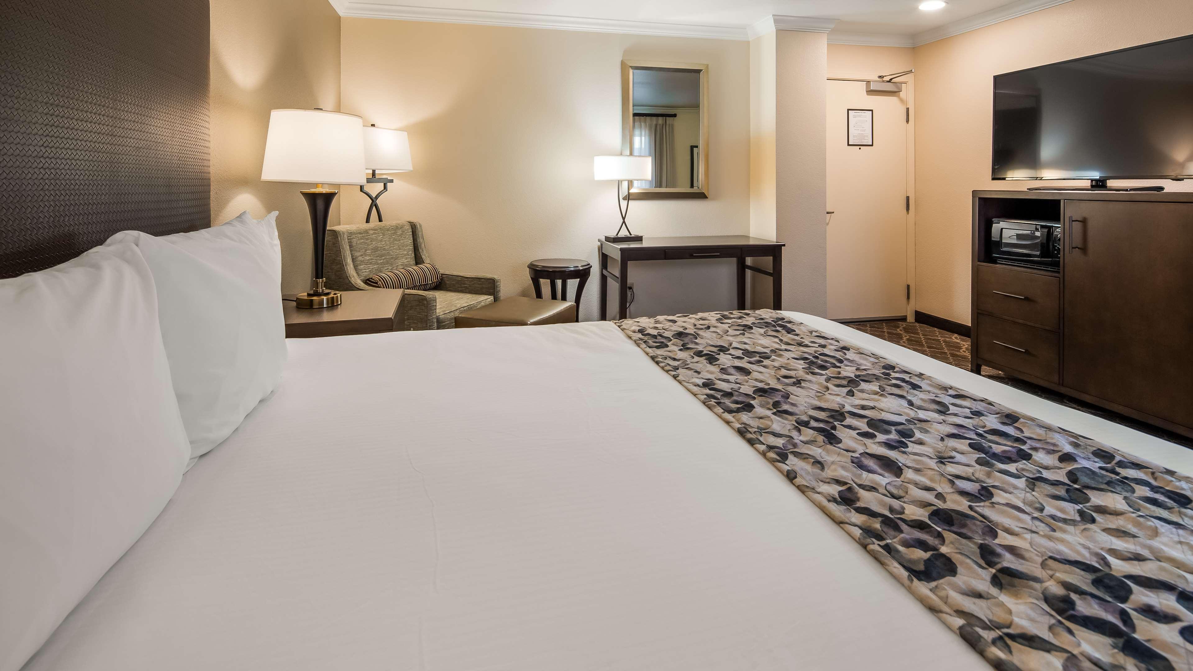 Best Western Danville Sycamore Inn Bagian luar foto